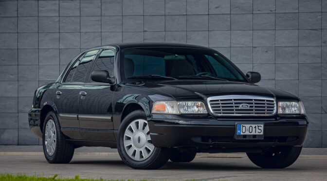 Ford Crown Victoria 2011 – 77000 PLN – Kotórz Mały