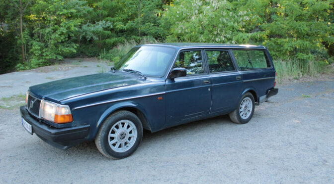 Volvo 240 1993 – 15000 PLN – Poznań