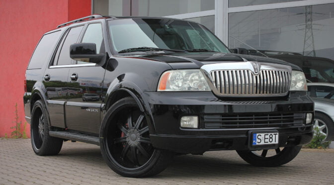 Lincoln Navigator 2005 – 75900 PLN – Gliwice