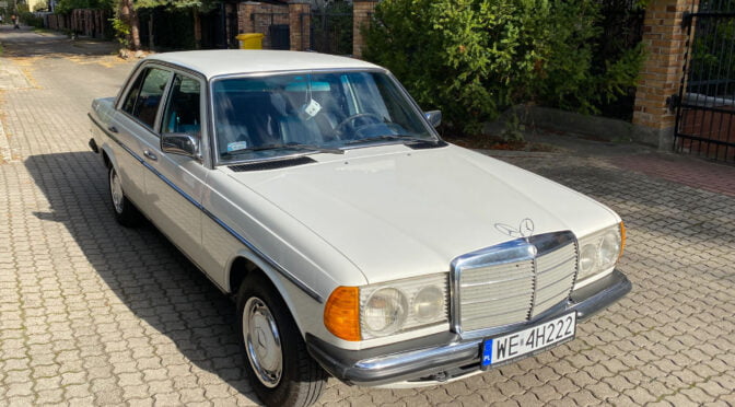 Mercedes 200 W123 1982 – 43000 PLN – Warszawa