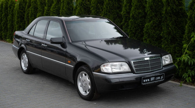 Mercedes C 220 W202 1993 – 99900 PLN – Dębe Wielkie