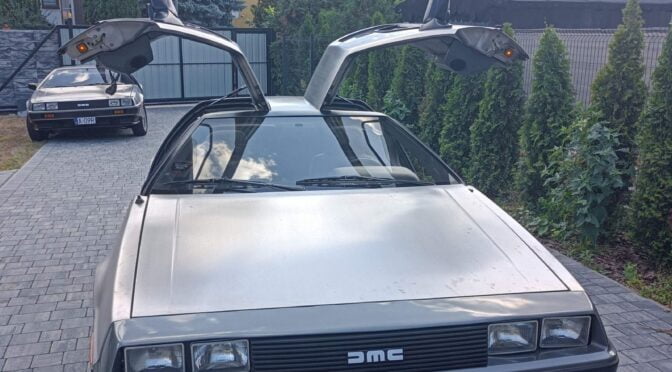 DeLorean DMC-12 Automatic 1981 – 285000 PLN – Wraszawa