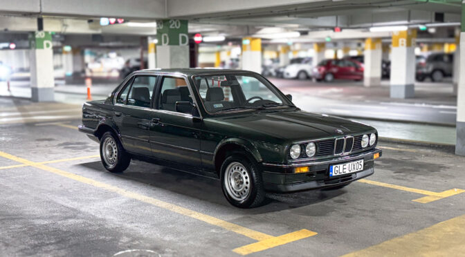 BMW 318i E30 1987 – 40900 PLN – Warszawa